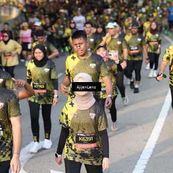 Runner Photo 6613103