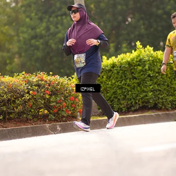 Runner Photo 6613137