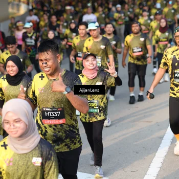Runner Photo 6613154