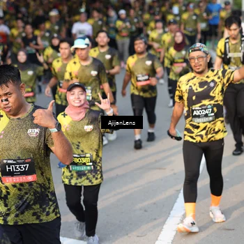 Runner Photo 6613159