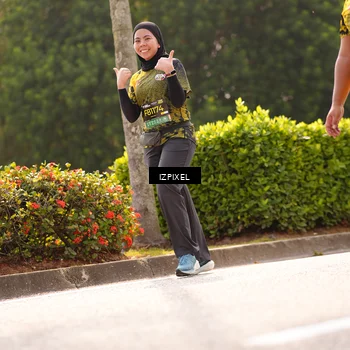 Runner Photo 6613255