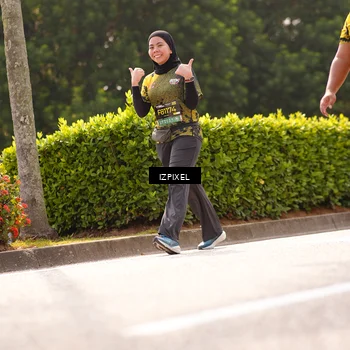 Runner Photo 6613267