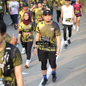 Runner Photo 6613335