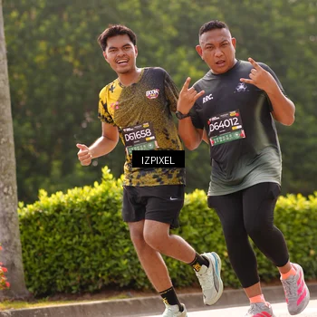 Runner Photo 6613355