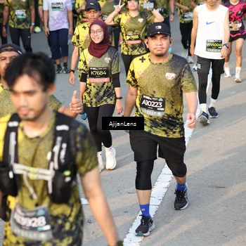 Runner Photo 6613372