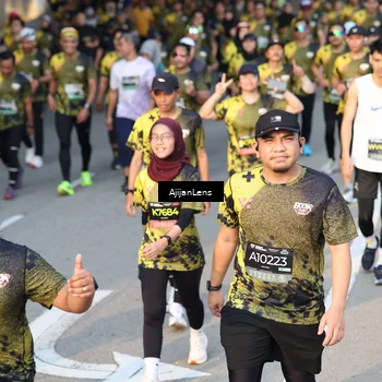 Runner Photo 6613379