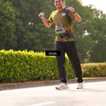 Runner Photo 6613408