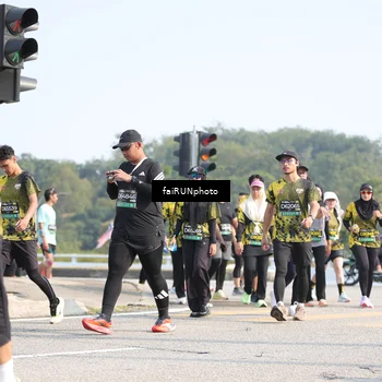 Runner Photo 6613422