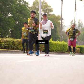 Runner Photo 6613433