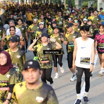 Runner Photo 6613435