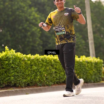 Runner Photo 6613443