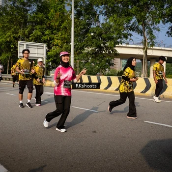 Runner Photo 6613444