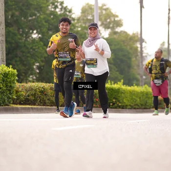 Runner Photo 6613454