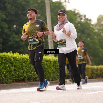 Runner Photo 6613463