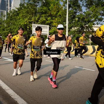 Runner Photo 6613465