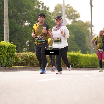 Runner Photo 6613467