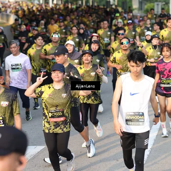 Runner Photo 6613470