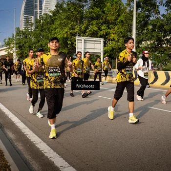 Runner Photo 6613478
