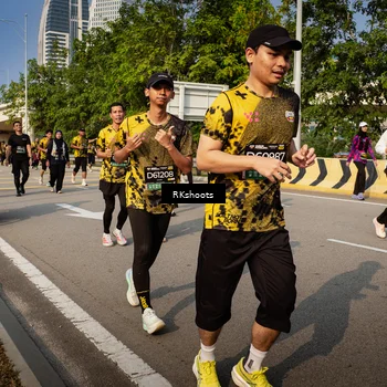 Runner Photo 6613483