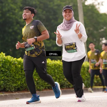 Runner Photo 6613497