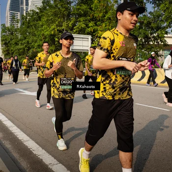Runner Photo 6613516