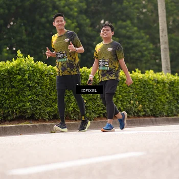 Runner Photo 6613530