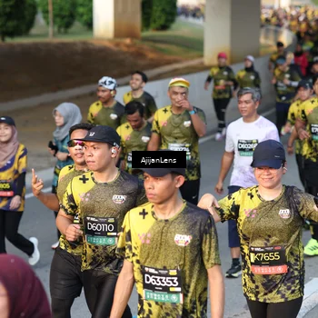 Runner Photo 6613540