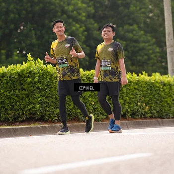 Runner Photo 6613543