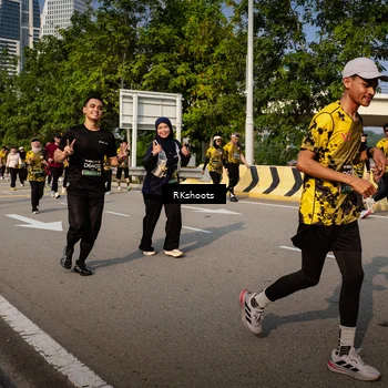 Runner Photo 6613544