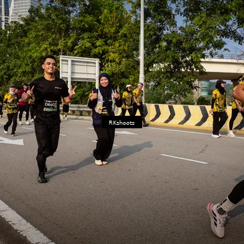 Runner Photo 6613565