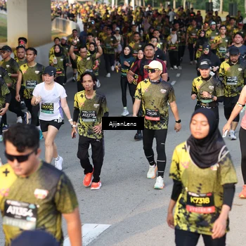 Runner Photo 6613576
