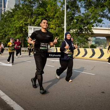 Runner Photo 6613580