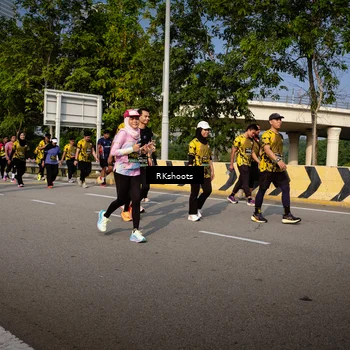 Runner Photo 6613616