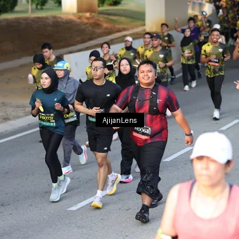 Runner Photo 6613674