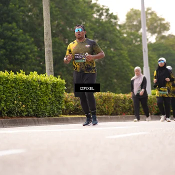 Runner Photo 6613680