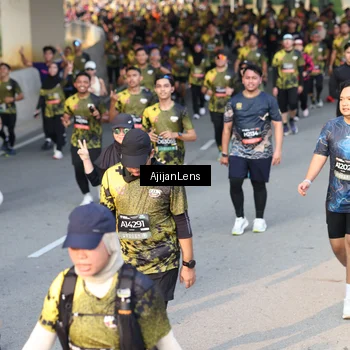 Runner Photo 6613696