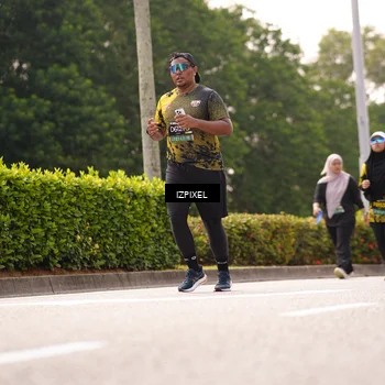 Runner Photo 6613703