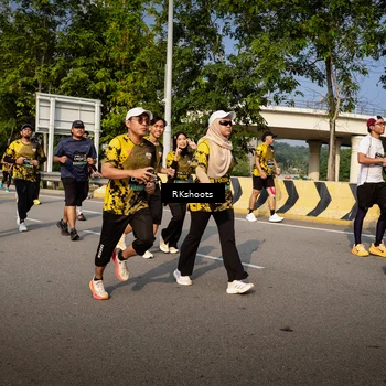 Runner Photo 6613737