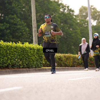 Runner Photo 6613738