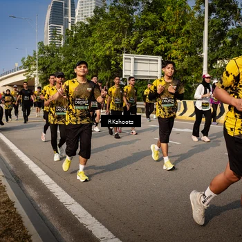 Runner Photo 6613758