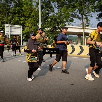 Runner Photo 6613768
