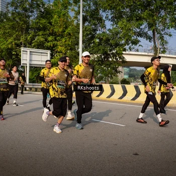 Runner Photo 6613798
