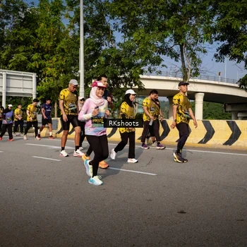 Runner Photo 6613799
