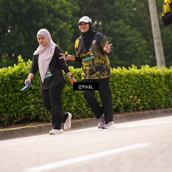 Runner Photo 6613817