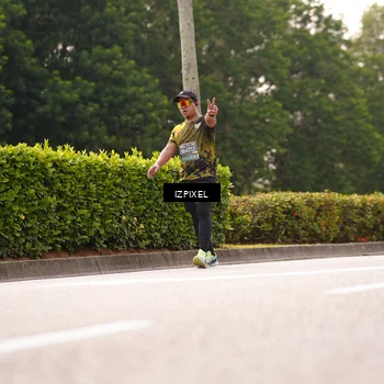Runner Photo 6613830