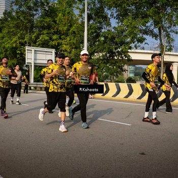 Runner Photo 6613855