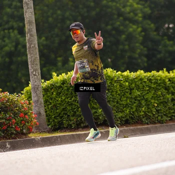 Runner Photo 6613868