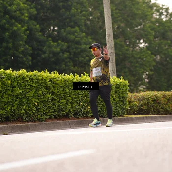 Runner Photo 6613876