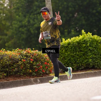 Runner Photo 6613888