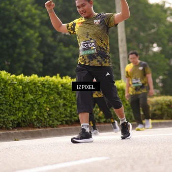 Runner Photo 6613917